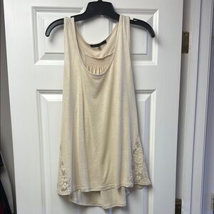 Rose & Olive Elegant Cream Sleeveless Top Large